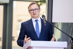 prof. habil. dr. R. Jurkevičius
